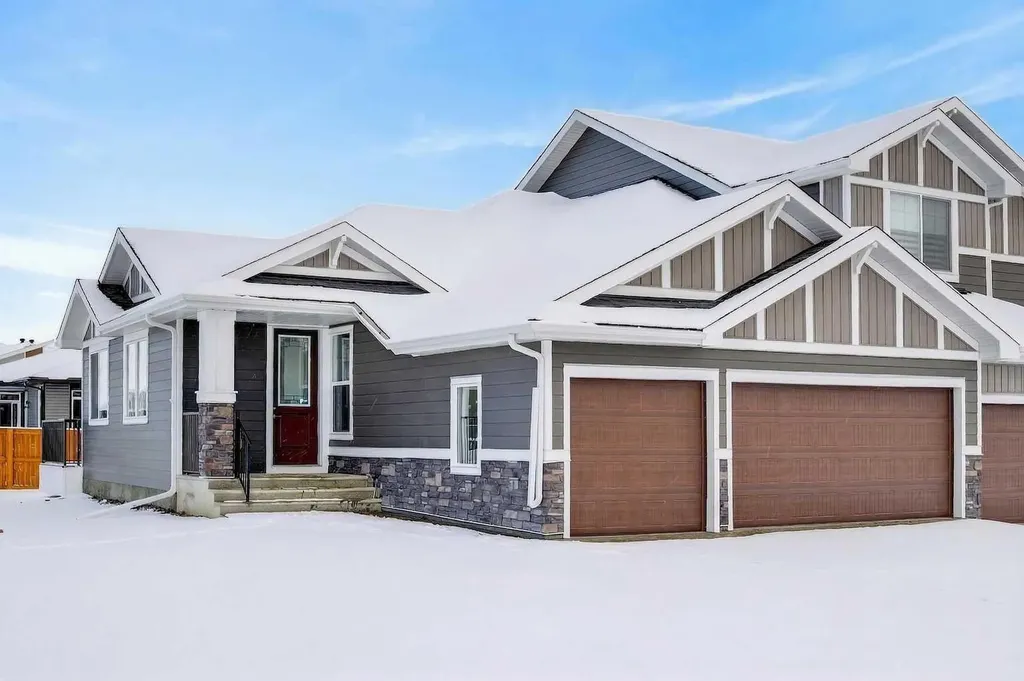 277 Waterford Way Chestermere AB T1X 2Z6