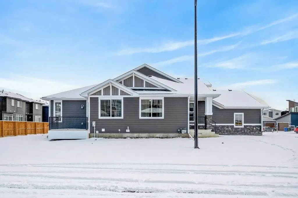277 Waterford Way Chestermere AB T1X 2Z6
