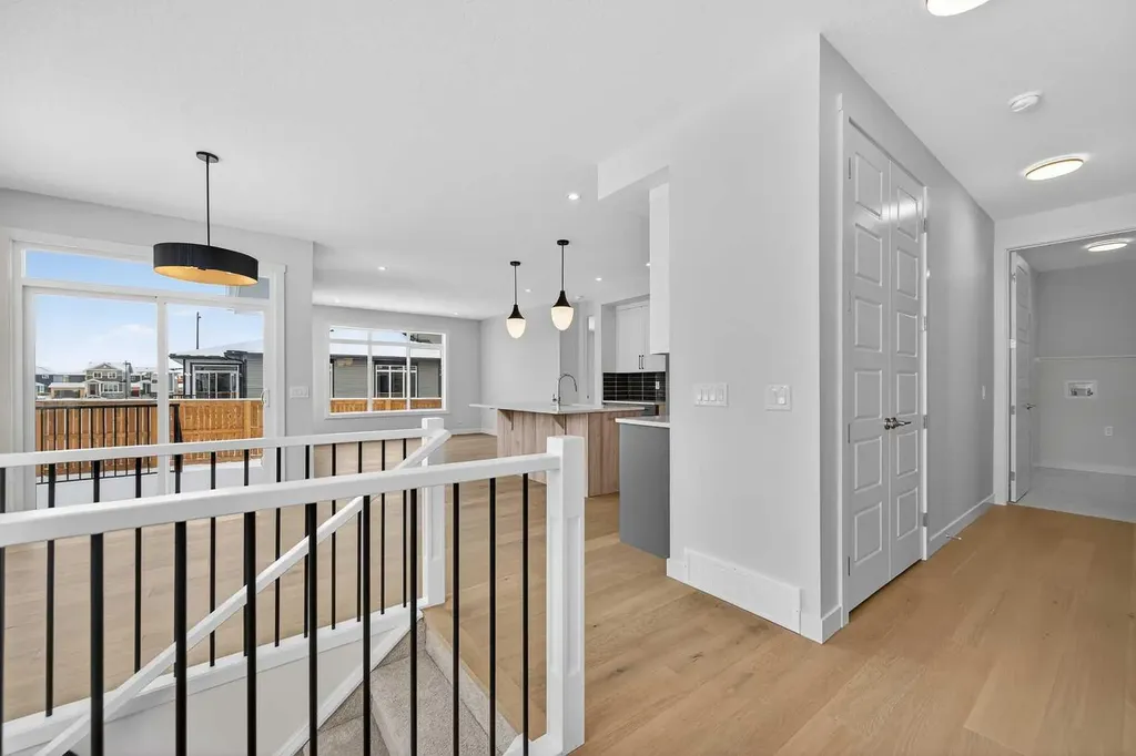 277 Waterford Way Chestermere AB T1X 2Z6
