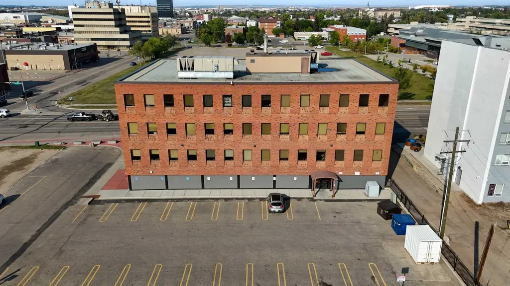 9728 101 Avenue Grande Prairie AB T8V 5B6