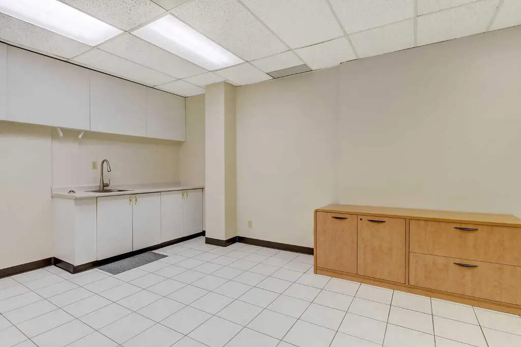 9728 101 Avenue Grande Prairie AB T8V 5B6