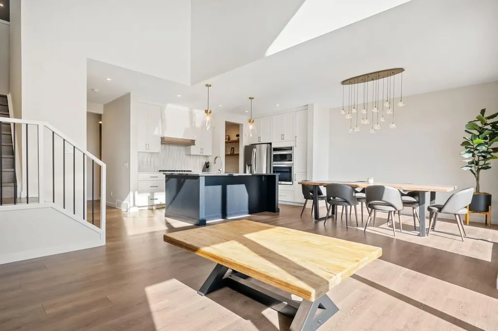 66 Savoy Landing SE Calgary AB T3A0G6