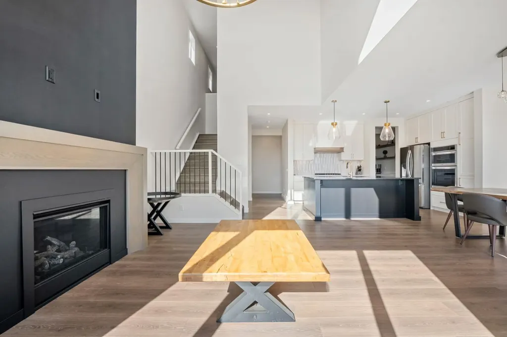 66 Savoy Landing SE Calgary AB T3A0G6