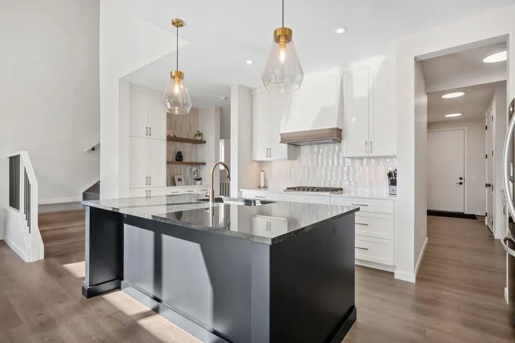 66 Savoy Landing SE Calgary AB T3A0G6
