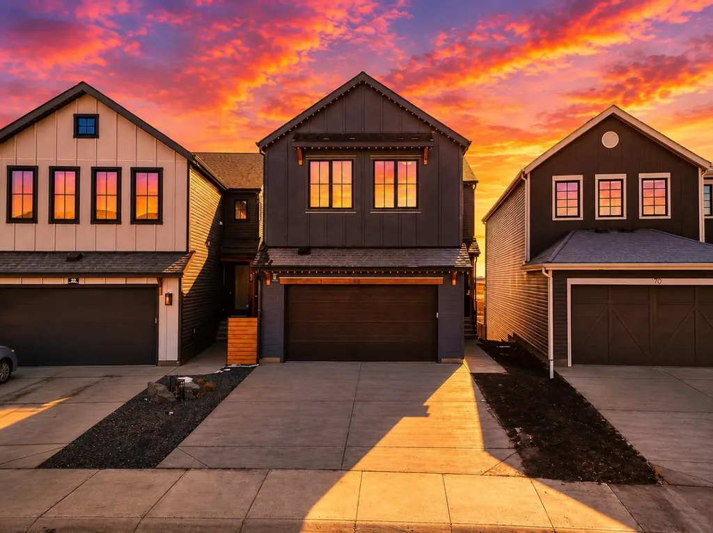 66 Savoy Landing SE Calgary AB T3A0G6
