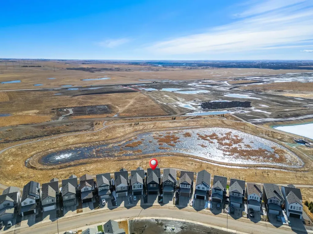 66 Savoy Landing SE Calgary AB T3A0G6