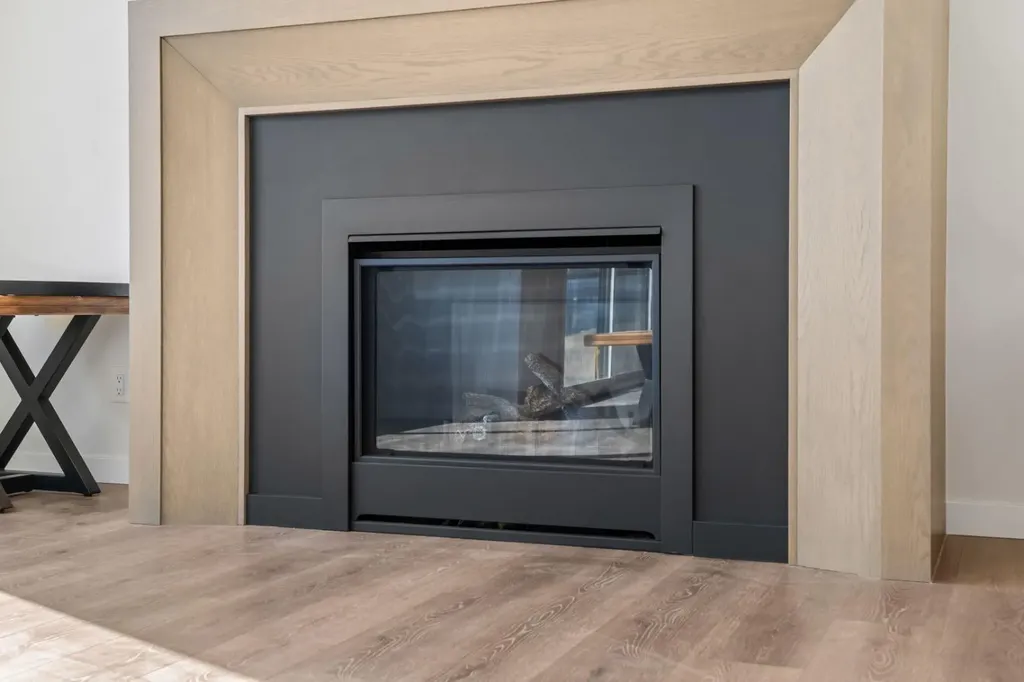 66 Savoy Landing SE Calgary AB T3A0G6