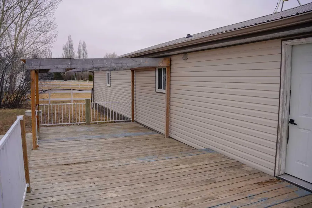 142054 191 Township Rural Newell County Of AB T1R0S2