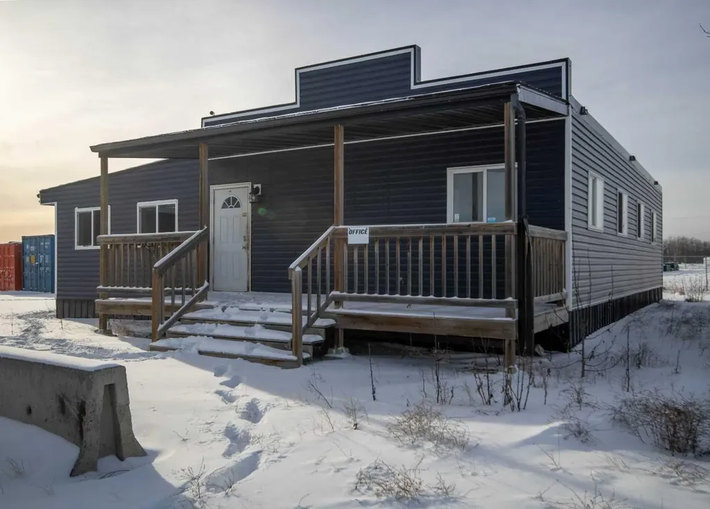 5423 Township Road 325 B Road Rural Mountain View County AB T0M 1X0