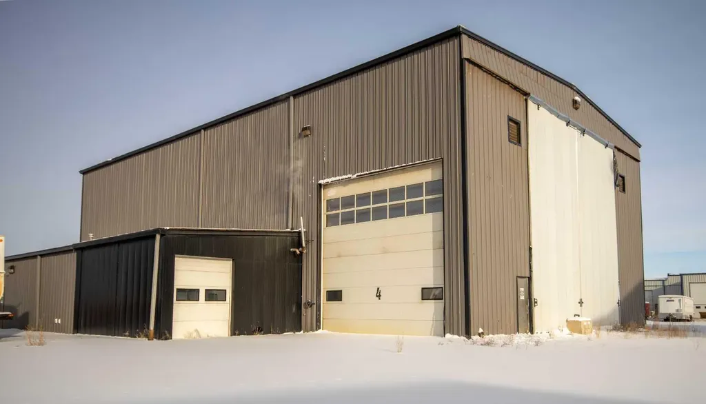 5423 Township Road 325 B Road Rural Mountain View County AB T0M 1X0