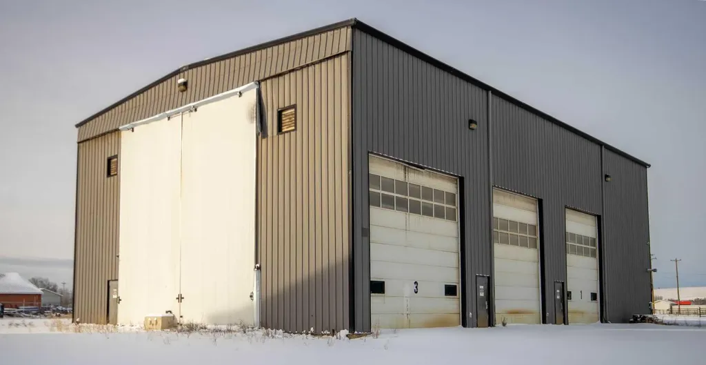 5423 Township Road 325 B Road Rural Mountain View County AB T0M 1X0