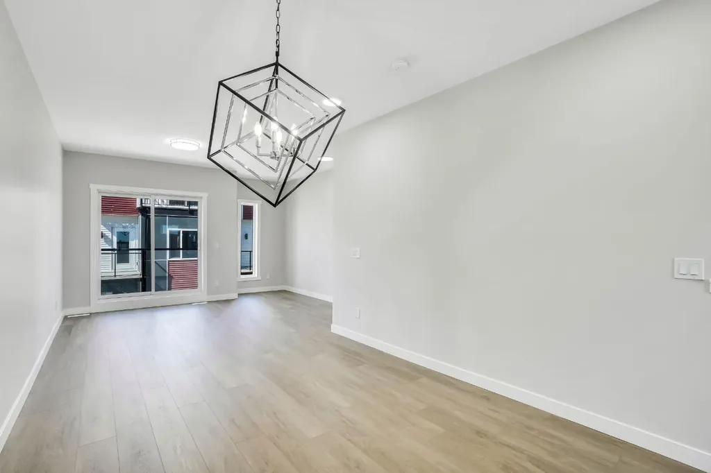 304 Red Sky Villas NE Calgary AB T3N 2M2