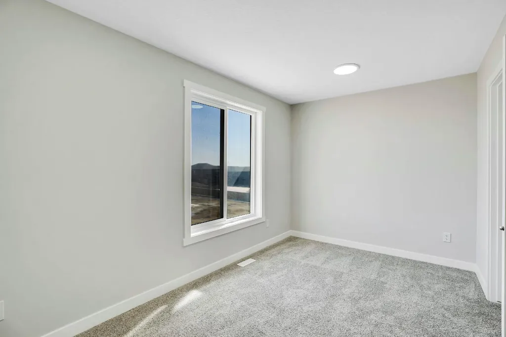 304 Red Sky Villas NE Calgary AB T3N 2M2