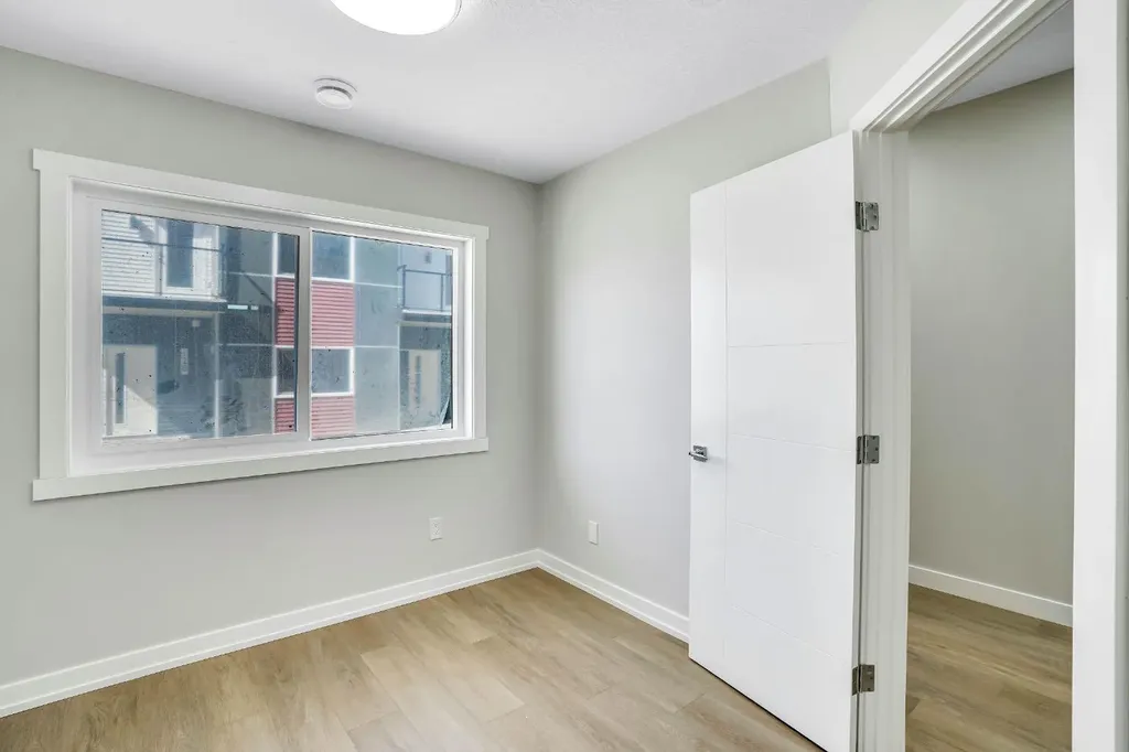 304 Red Sky Villas NE Calgary AB T3N 2M2