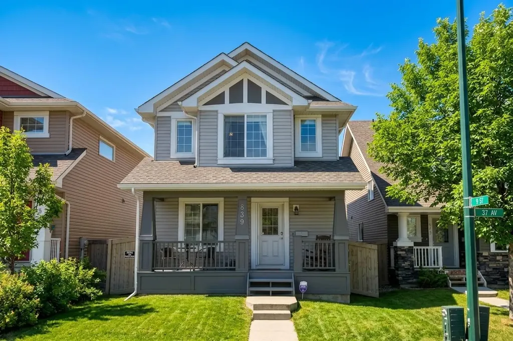 839 37 Avenue Edmonton AB T6T 1A1