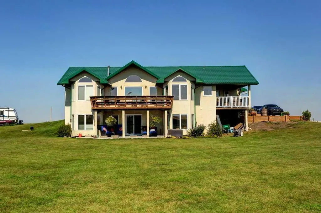 642243 72 Street E Rural Foothills County AB T0L0P0