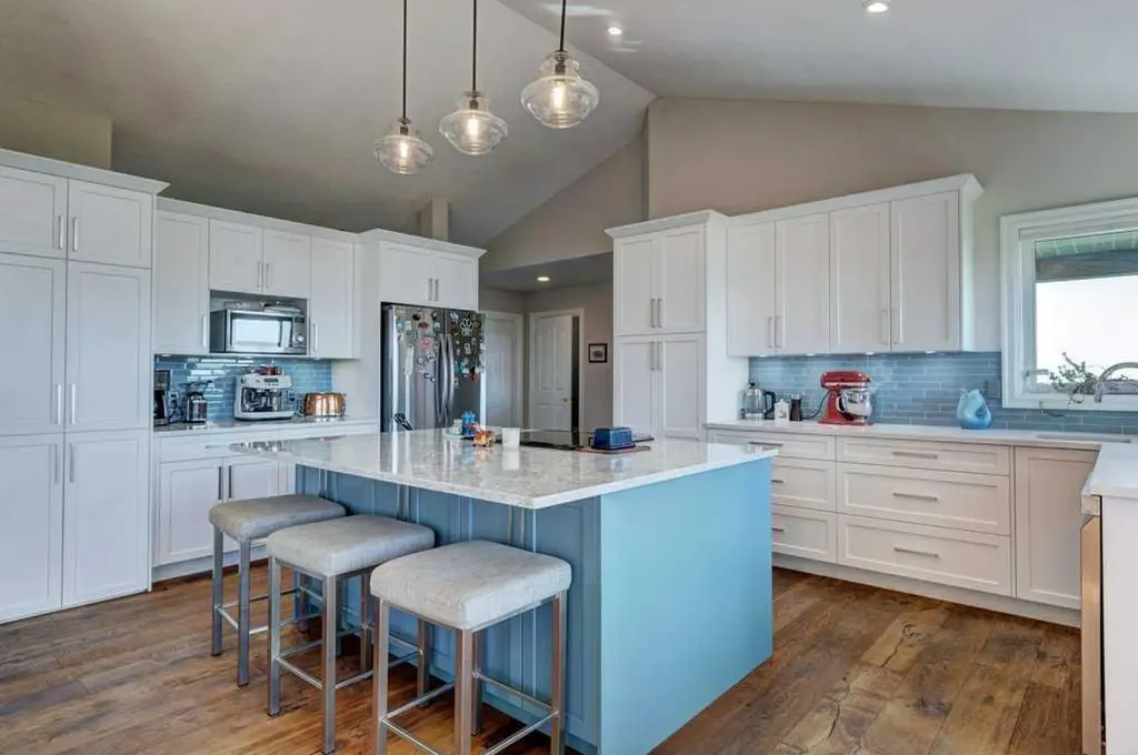 642243 72 Street E Rural Foothills County AB T0L0P0