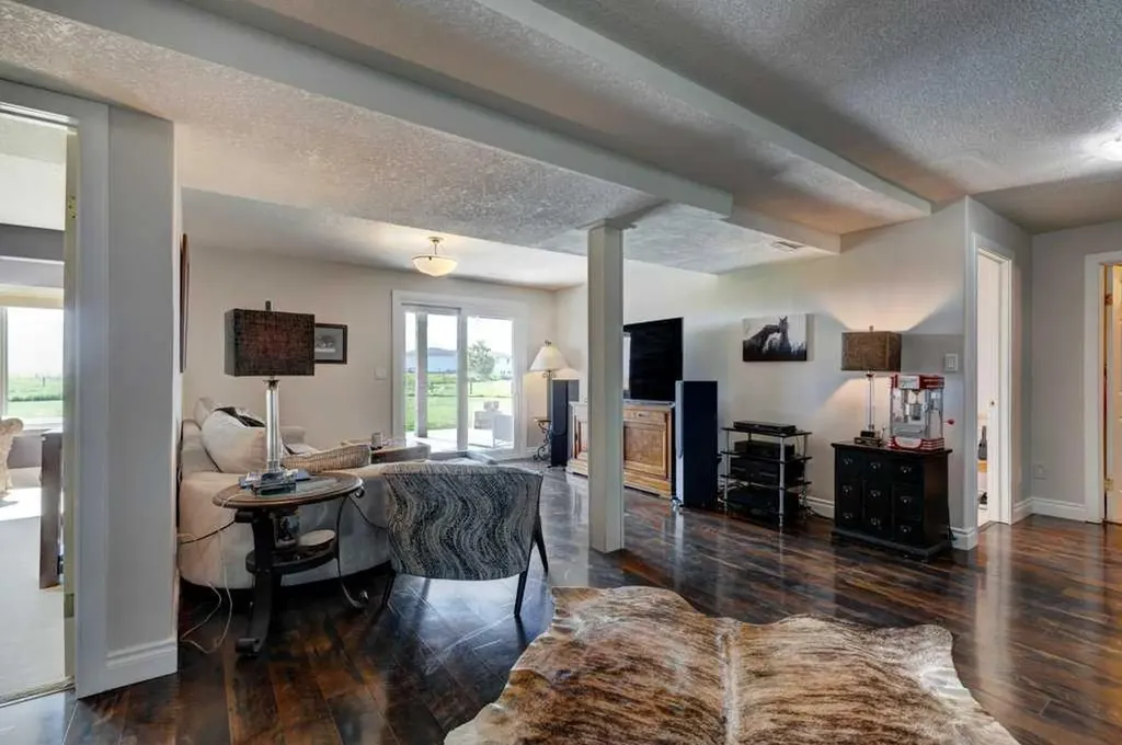 642243 72 Street E Rural Foothills County AB T0L0P0