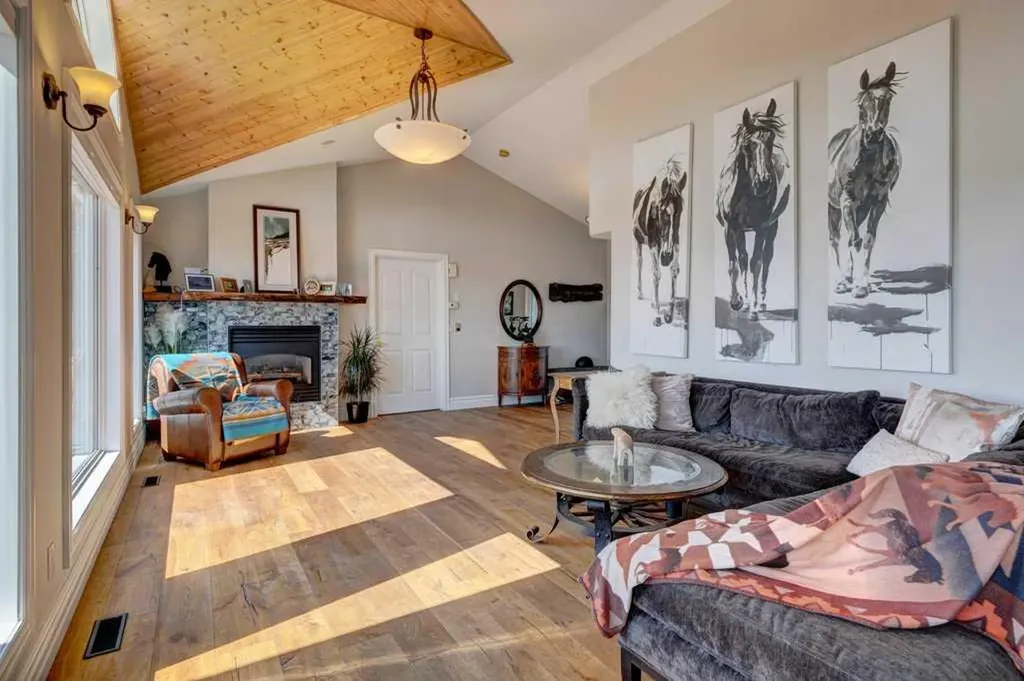 642243 72 Street E Rural Foothills County AB T0L0P0