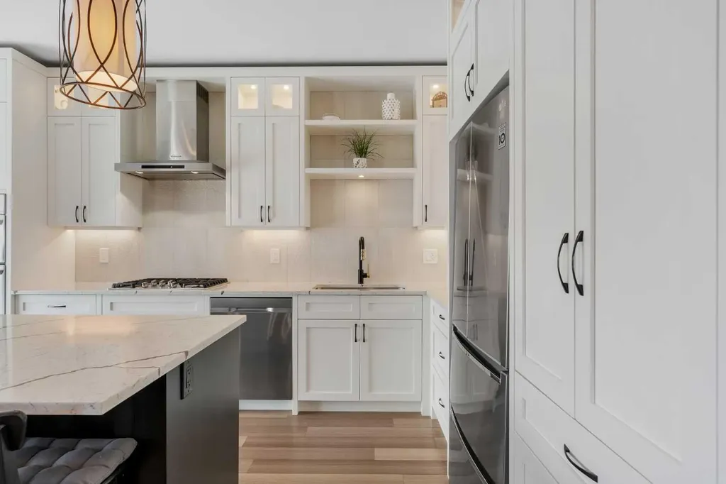 143 Cranfield Circle SE Calgary AB T3M 1H1