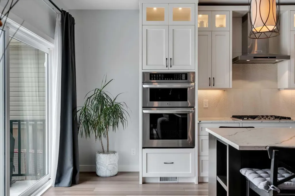 143 Cranfield Circle SE Calgary AB T3M 1H1