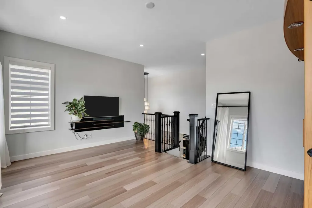 143 Cranfield Circle SE Calgary AB T3M 1H1