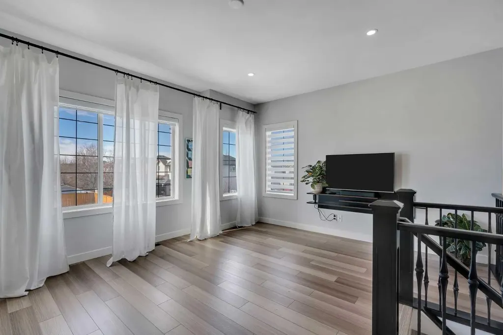 143 Cranfield Circle SE Calgary AB T3M 1H1