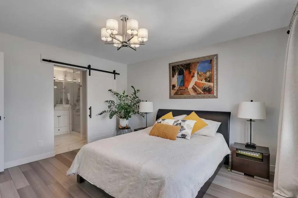 143 Cranfield Circle SE Calgary AB T3M 1H1