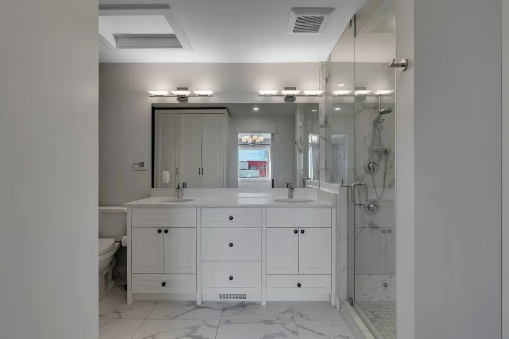 143 Cranfield Circle SE Calgary AB T3M 1H1