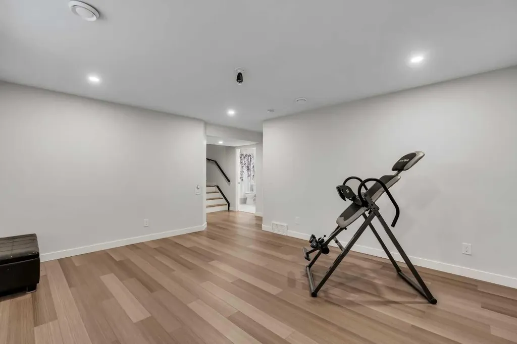 143 Cranfield Circle SE Calgary AB T3M 1H1