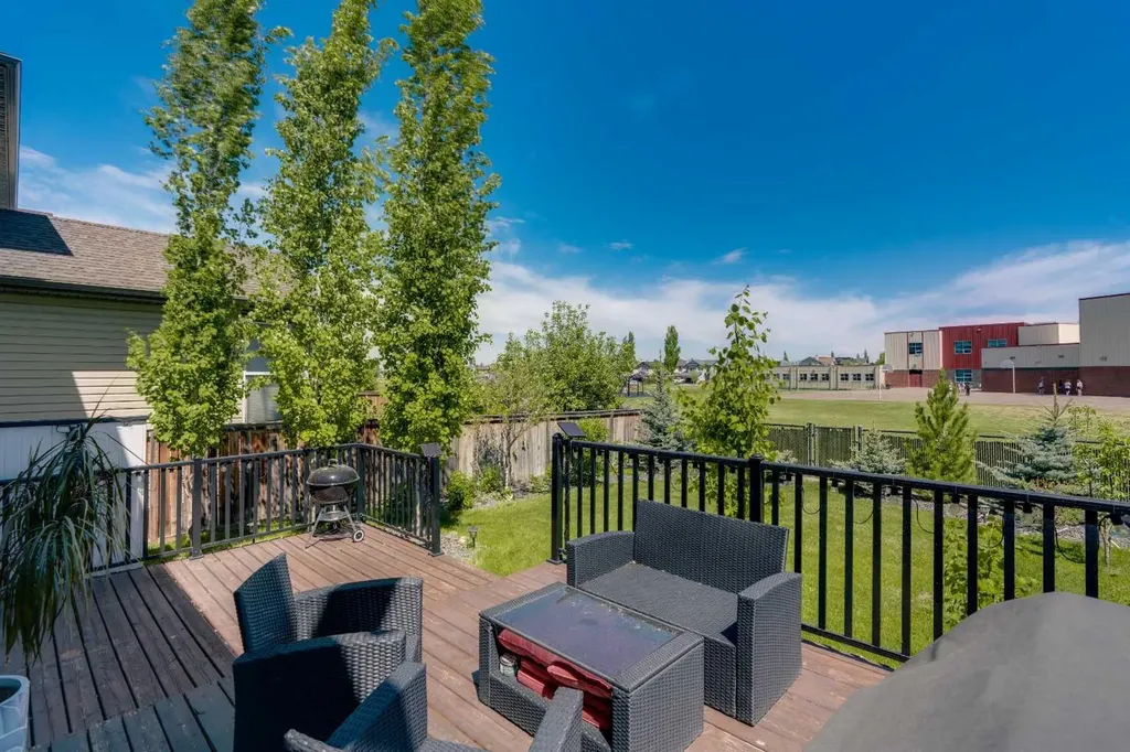 143 Cranfield Circle SE Calgary AB T3M 1H1