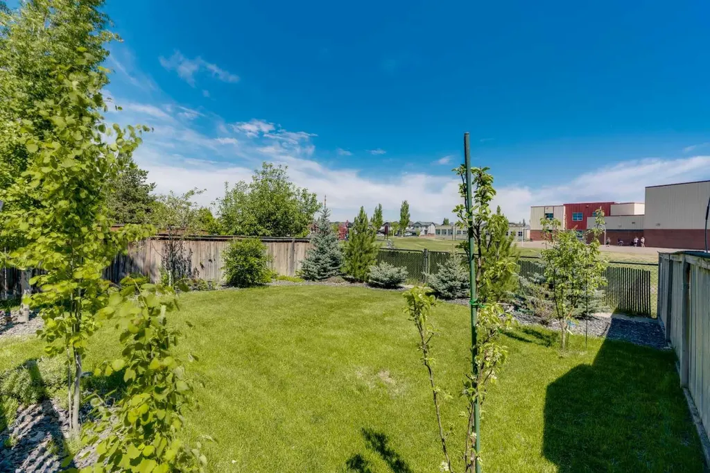 143 Cranfield Circle SE Calgary AB T3M 1H1