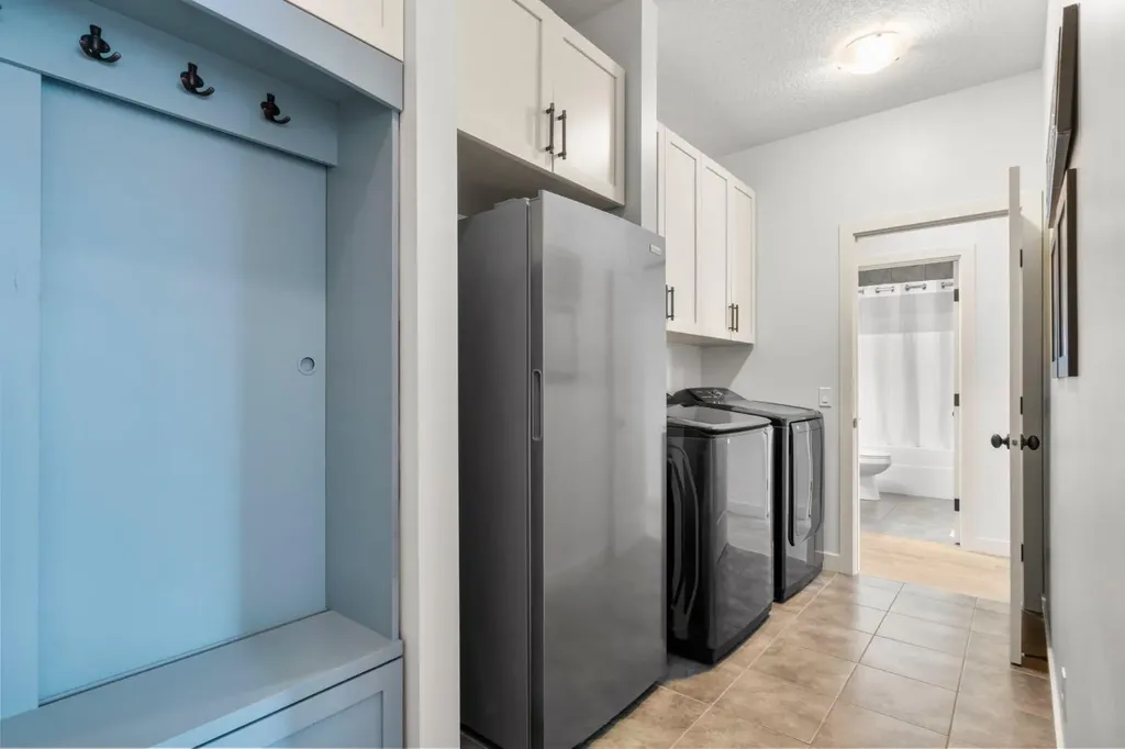 561 Boulder Creek Green SE Langdon AB T0J 1Z3