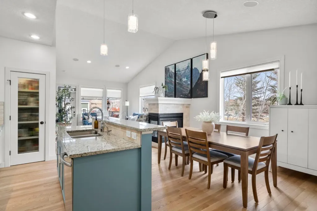 561 Boulder Creek Green SE Langdon AB T0J 1Z3