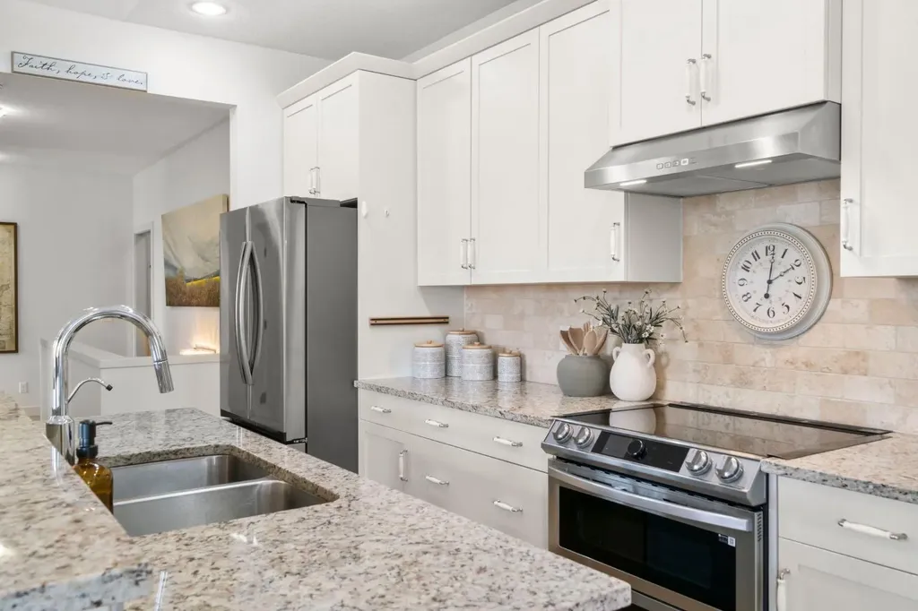 561 Boulder Creek Green SE Langdon AB T0J 1Z3