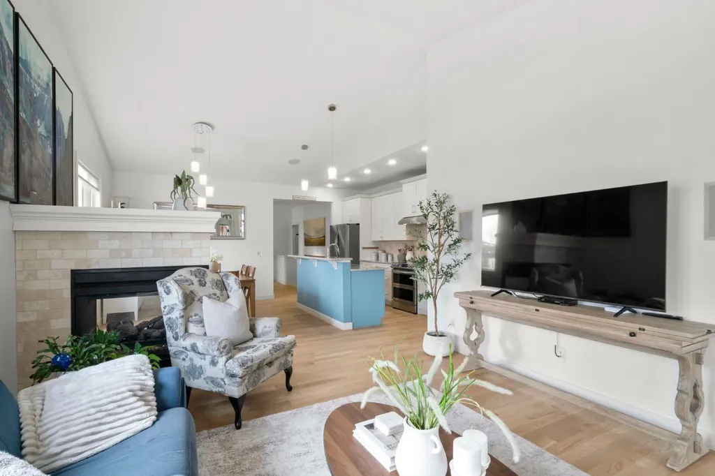 561 Boulder Creek Green SE Langdon AB T0J 1Z3