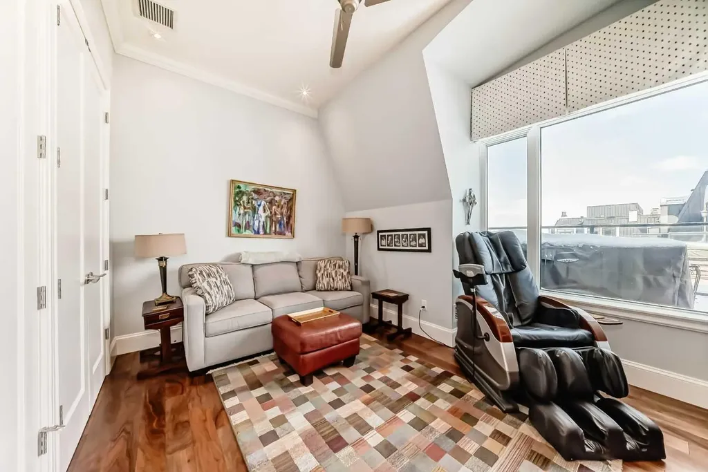 211 Quarry Way SE Calgary AB T2C 5M7