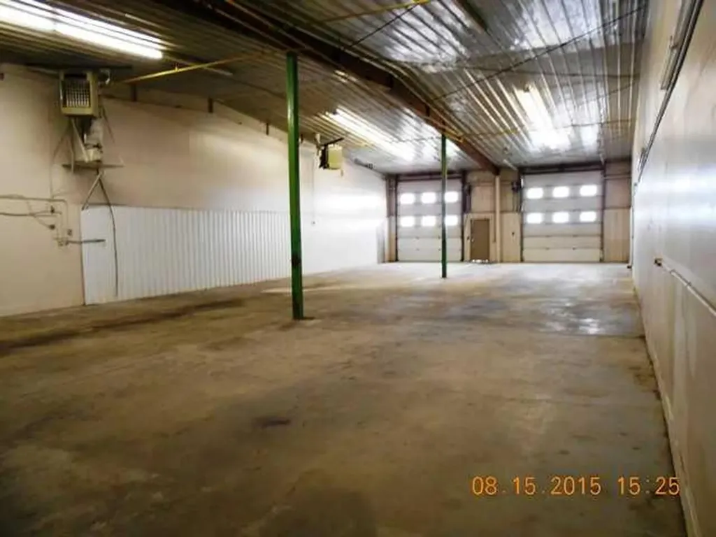 11037/43 92 Avenue Grande Prairie AB T8V 3J3