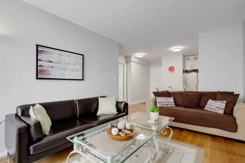 340 14 Avenue SW Calgary AB T3Z1K4