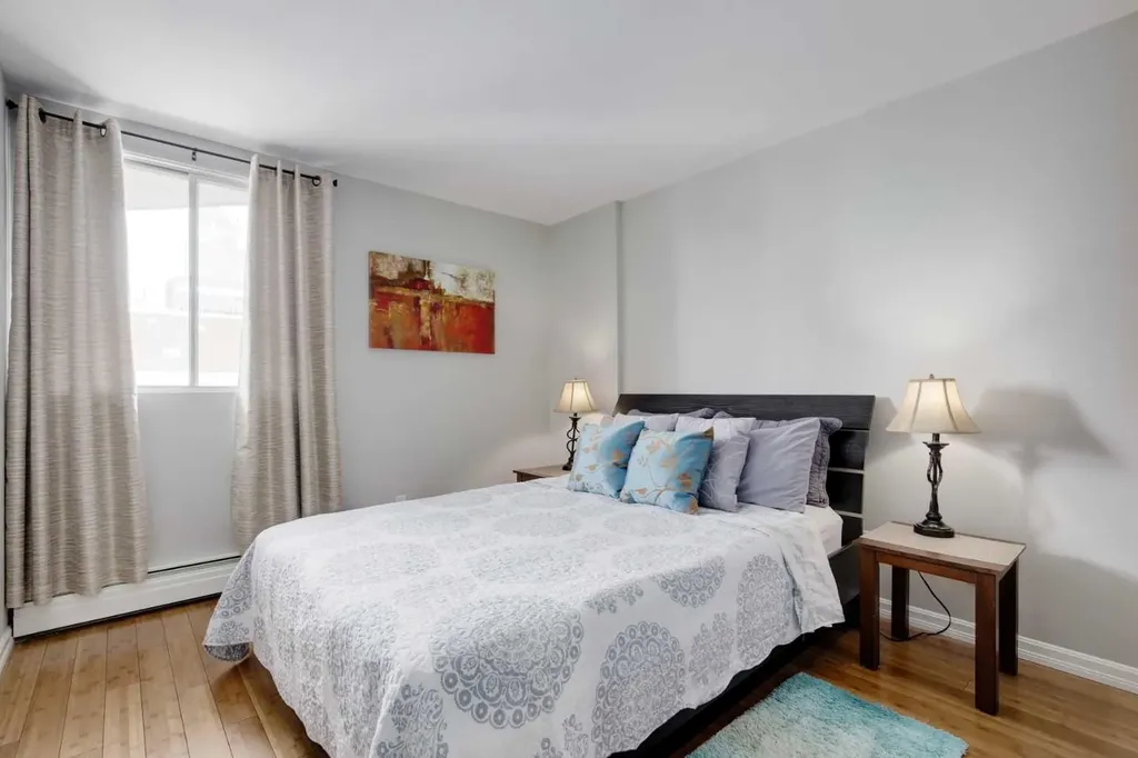 340 14 Avenue SW Calgary AB T3Z1K4