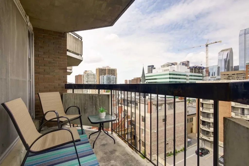 340 14 Avenue SW Calgary AB T3Z1K4