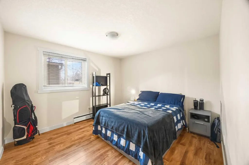 3103 Blakiston Drive NW Calgary AB T2L 1L7