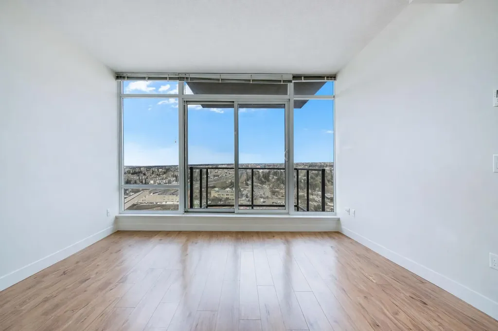 3830 Brentwood Road NW Calgary AB T2L 2J9