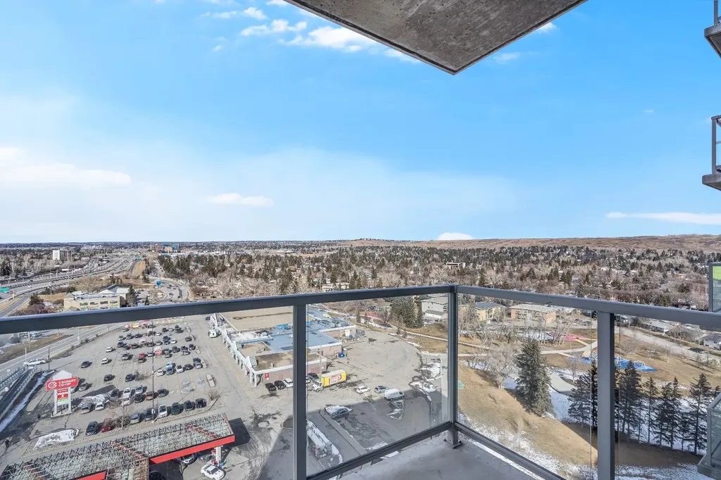 3830 Brentwood Road NW Calgary AB T2L 2J9