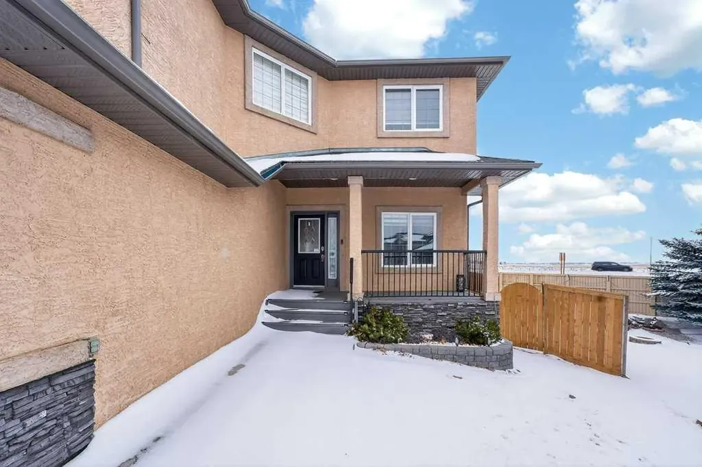 171 East Lakeview Court E Chestermere AB T1X1W2