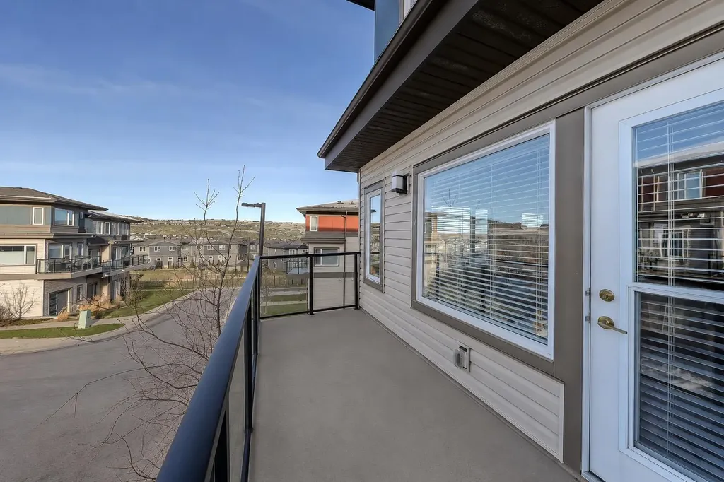501 River Heights Drive Cochrane AB T4C 2L3