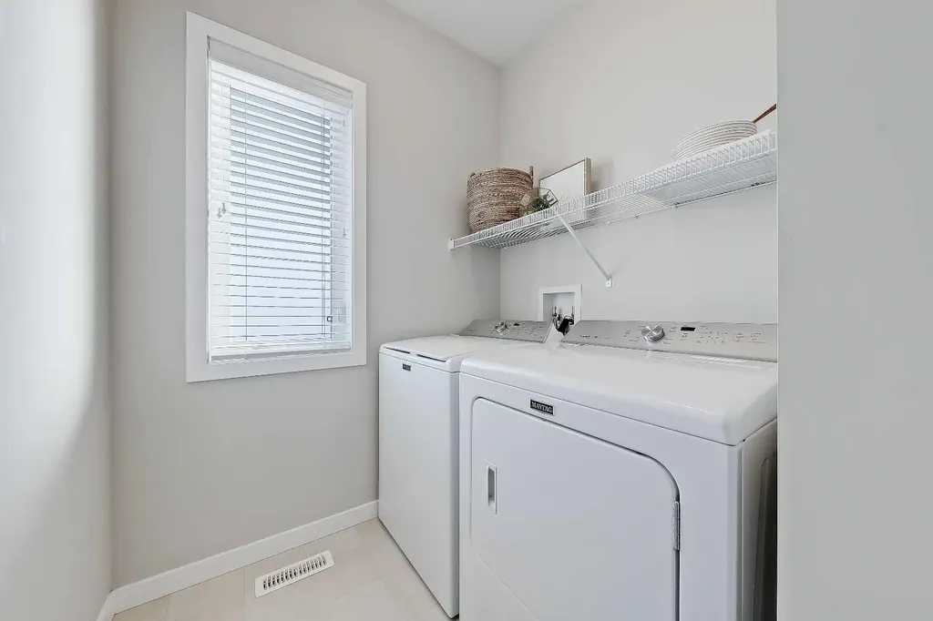501 River Heights Drive Cochrane AB T4C 2L3