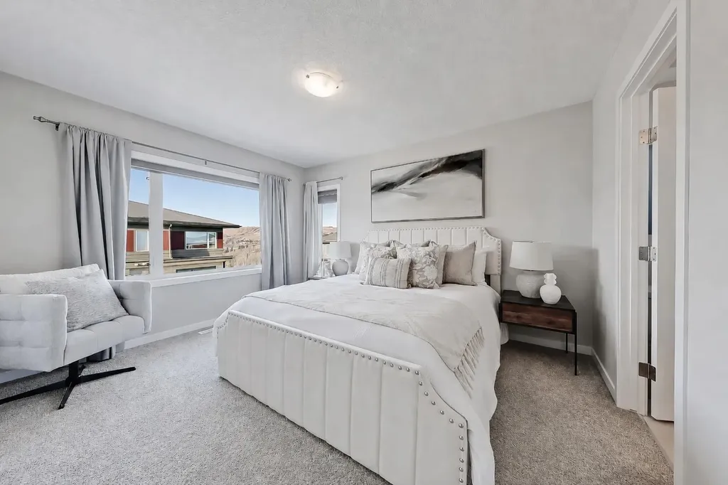 501 River Heights Drive Cochrane AB T4C 2L3