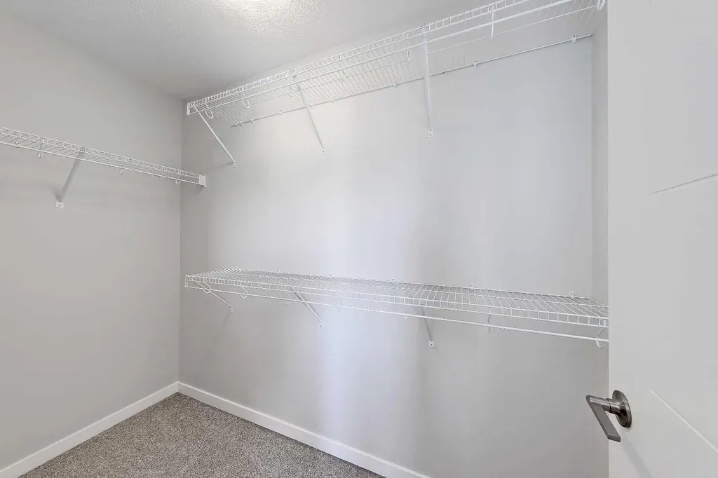 501 River Heights Drive Cochrane AB T4C 2L3