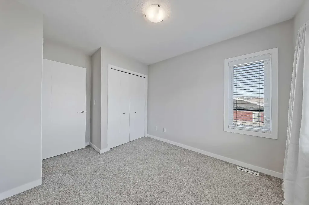 501 River Heights Drive Cochrane AB T4C 2L3